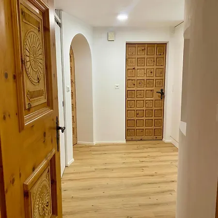 Charming Flat By The Swiss National Park Zernez